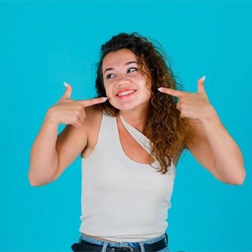 Ön Diş Eğriliği Nasıl Düzeltilir?